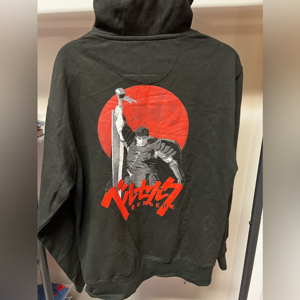 Berserk Pull-over Sweater size:M